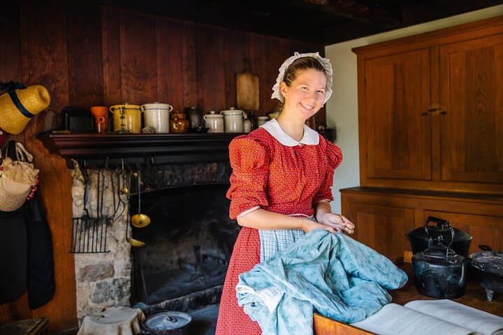 Explore Historic Downtown Mackinac: Self-Guided Museum Admission on Mackinac Island