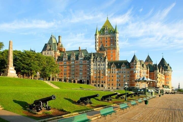 Explore Québec City's Old Town: Private 2-Hour Guided Walking Tour photo 4