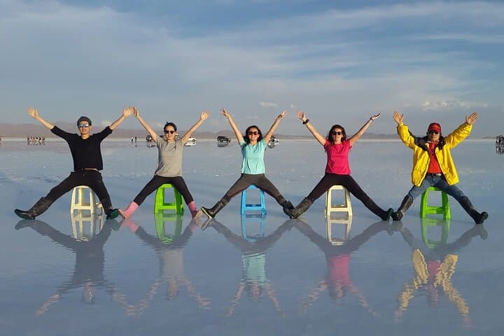 Explore Salar de Uyuni: 2-Day Salt-Flat Adventure and Salt-Hotel Experience photo 4