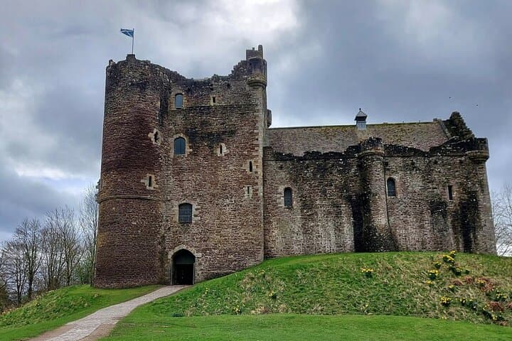 Outlander Tour by Private Chauffeur — Culross, Falkland & Linlithgow Day Trip from Edinburgh photo 3
