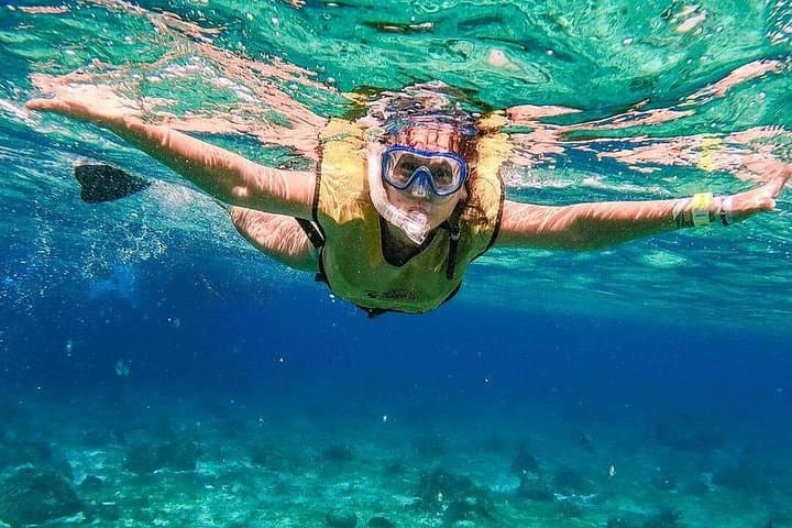 Catamaran to Isla Mujeres: Snorkel, Beach Club & Open Bar from Cancún photo 3