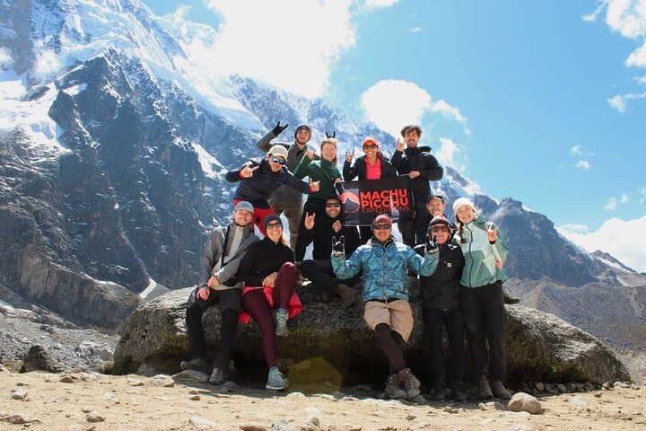 Salkantay Trek to Machu Picchu: 5-Day Glamping Route Guide