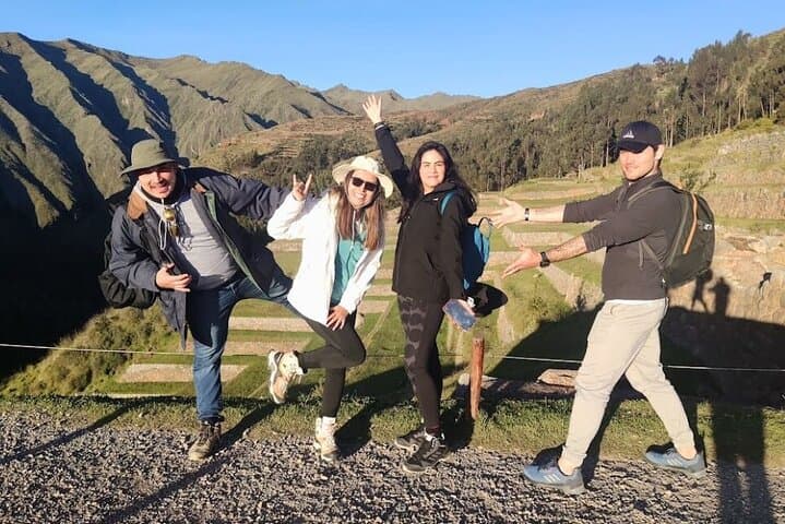 Short Inca Trail to the Sacred Valley: Full-Day Chinchero Hike & Waterfall photo 2