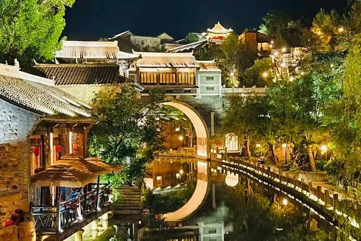 Night Lights at Simatai: Illuminated Great Wall & Gubei Water Town Evening Tour photo 5