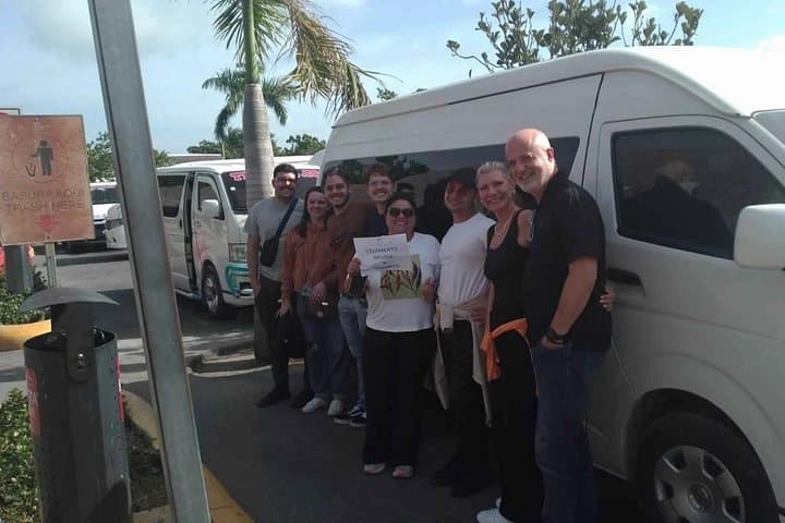 Santo Domingo to Punta Cana Private Transfer — Seamless Coastal Road Journey photo 1