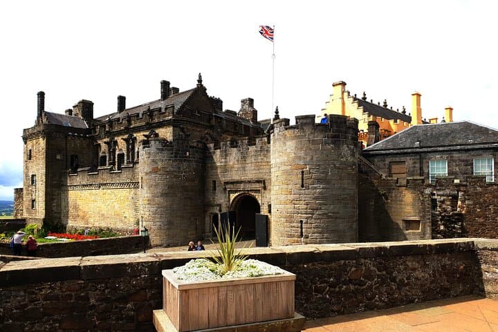 Private Day Tour to St Andrews & Stirling Castle from Edinburgh photo 4