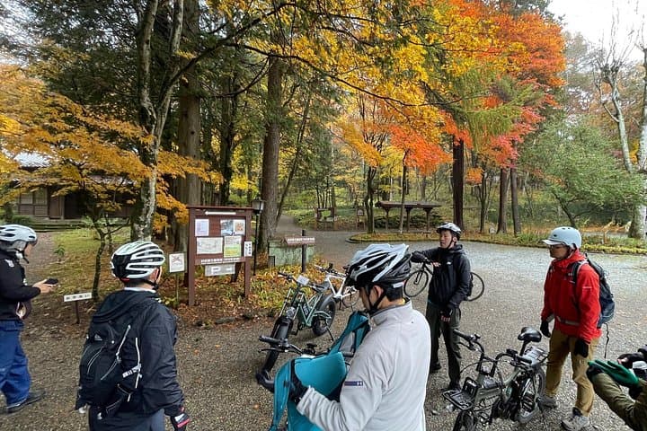 Karuizawa Forest-Bathing Cycling to Kumobaike Pond: Scenic 2-Hour Guided Ride photo 4