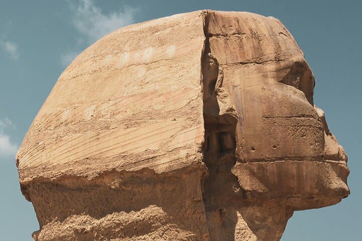 2-Day Cairo Private Tour: Pyramids, Saqqara, Memphis, Museum & Citadel