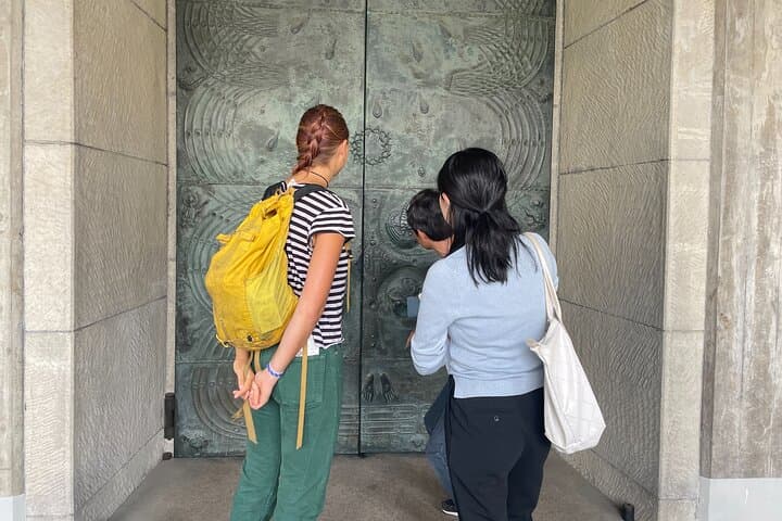 Hiroshima Local Life Walking Tour: Explore Backstreets, Shrines & Okonomiyaki photo 2