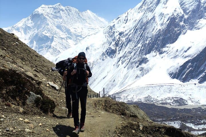 14-Day Manaslu Circuit Trek: Larkya La Pass & Manaslu Base Camp Adventure