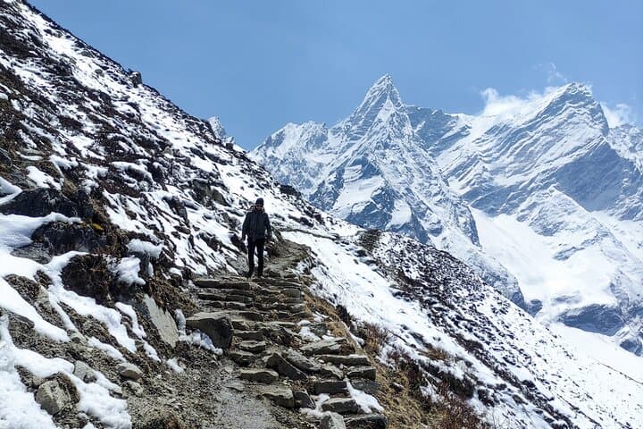 14-Day Manaslu Circuit Trek: Larkya La Pass & Manaslu Base Camp Adventure photo 5