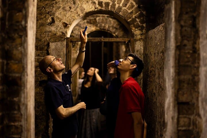 Inside Baker Street: Guided Tour of the World's First Underground Station photo 3