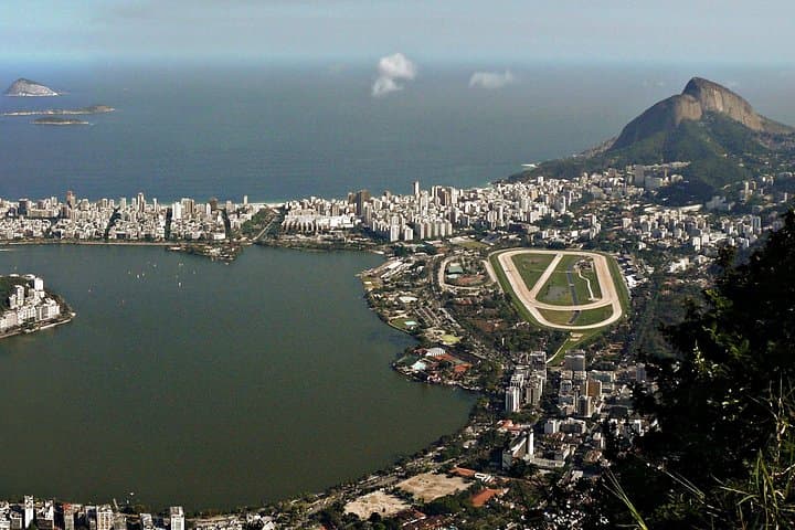 Rio de Janeiro Private Helicopter Tour — 30-Minute Panoramic Flight Over Sugarloaf & Christ the Redeemer photo 4
