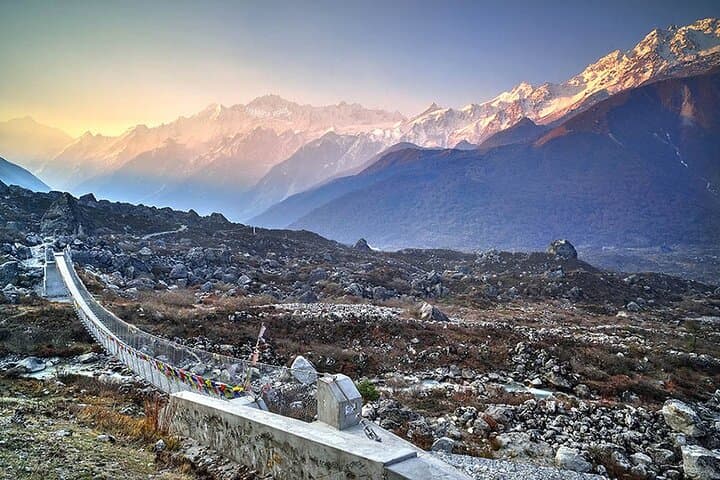 9-Day Everest Base Camp Trek from Lukla — High-Altitude Trekking Guide photo 5