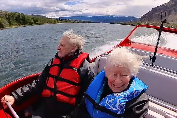 15-Mile Adventure Boat Ride on the Columbia: Wenatchee Jet Boat Experience photo 4