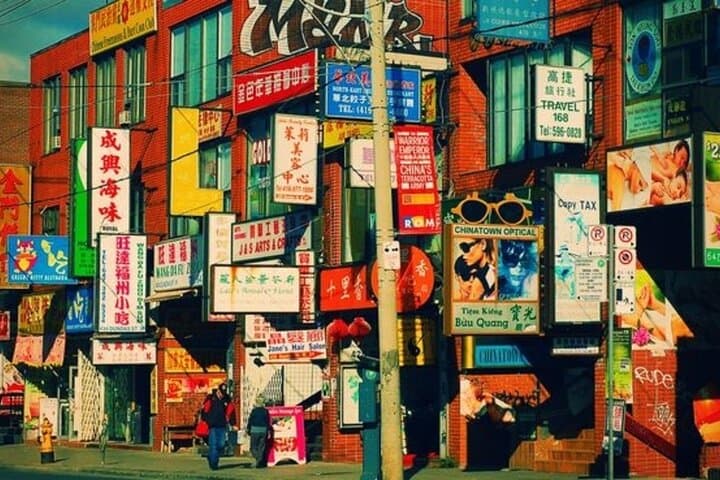 Toronto Old Town & Distillery District Guided Walking Tour photo 6