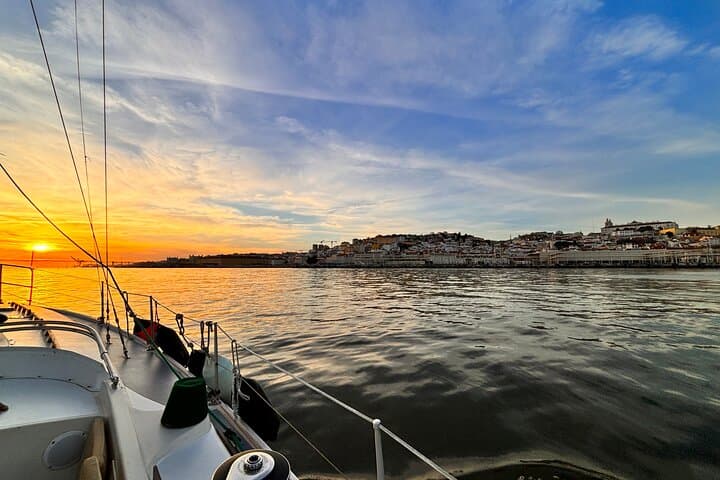 Private Lisbon Sailing Tour: 2-Hour Daytime, Sunset & Night Cruises on the Tagus photo 2