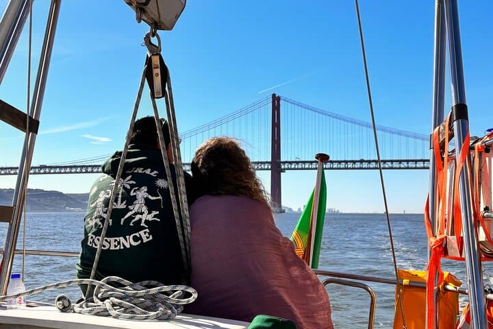 Private Lisbon Sailing Tour: 2-Hour Daytime, Sunset & Night Cruises on the Tagus photo 6
