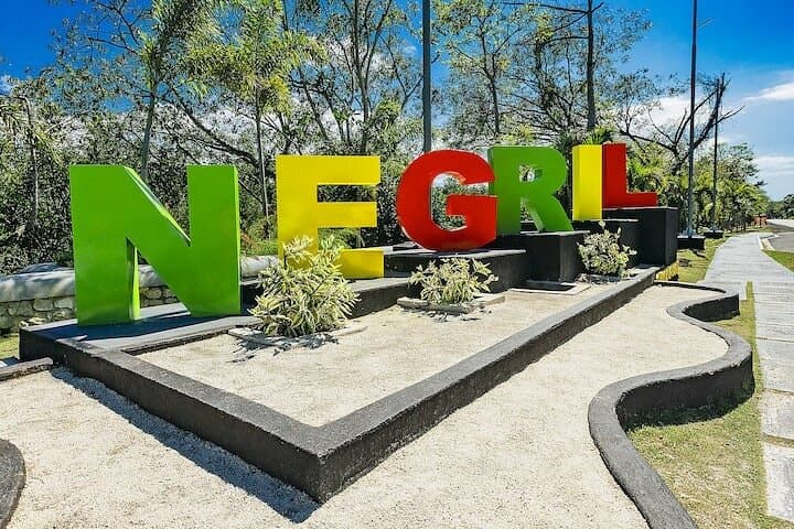 Unwind at Negril: A Jamaican Beach Escape