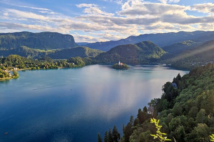 Explore Lake Bled: Private 3–5 Hour Bled Castle, Pletna Boat & Radovljica Tour photo 4