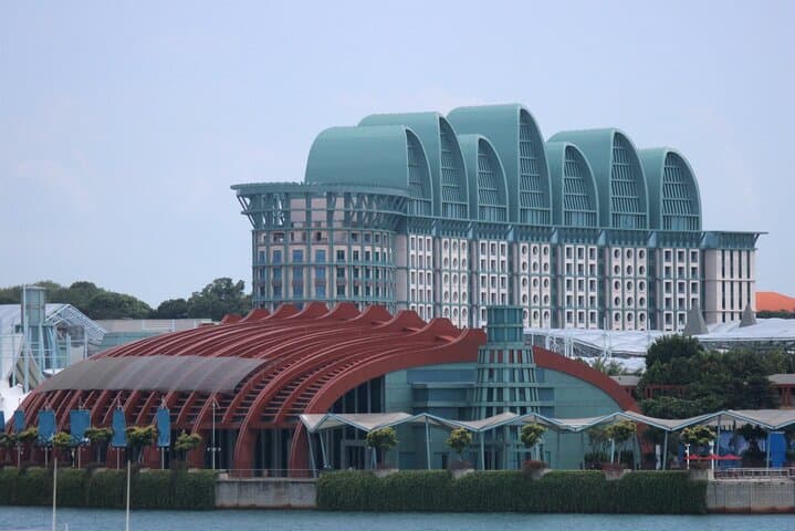 Sentosa Luxe: Private Half-Day Island Discovery Tour in Singapore photo 3