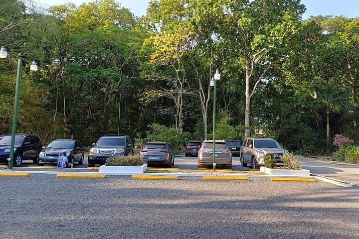 Metropolitan Natural Park Walking Tour: Panama City Wildlife & Canal Views photo 1
