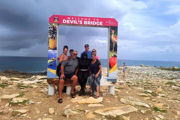 Antigua Island Tour: Nelson's Dockyard, Devil's Bridge & Betty's Hope photo 3