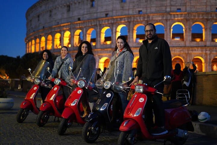 Rome by Vespa: Night Scooter Tour with Professional Photographer photo 4