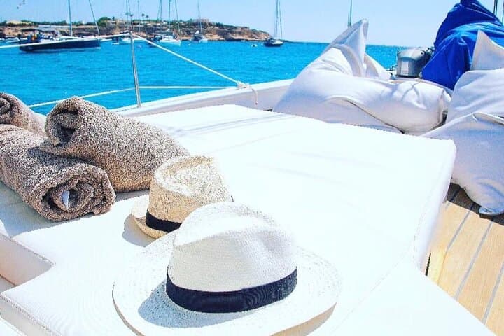 Sail a Classic 1930s Yacht Along Ibiza’s West Coast — Tapas, Open Bar & Snorkel Coves