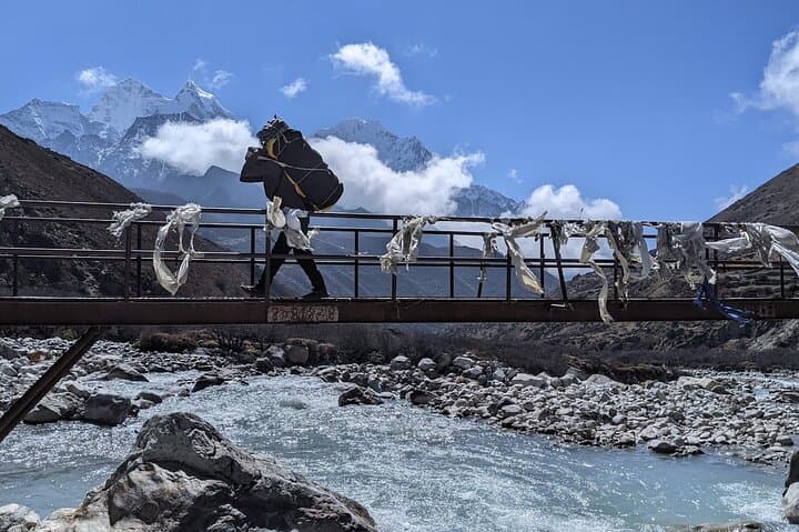 Everest Base Camp Trek — 10-Day Deluxe Lodges with Helicopter Return photo 4