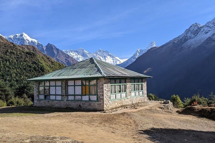 Everest Base Camp Trek — 10-Day Deluxe Lodges with Helicopter Return photo 6