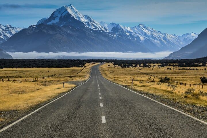 Mt Cook to Christchurch One-Way Small Group Tour via Lake Tekapo — Scenic Small-Group Transfer photo 2