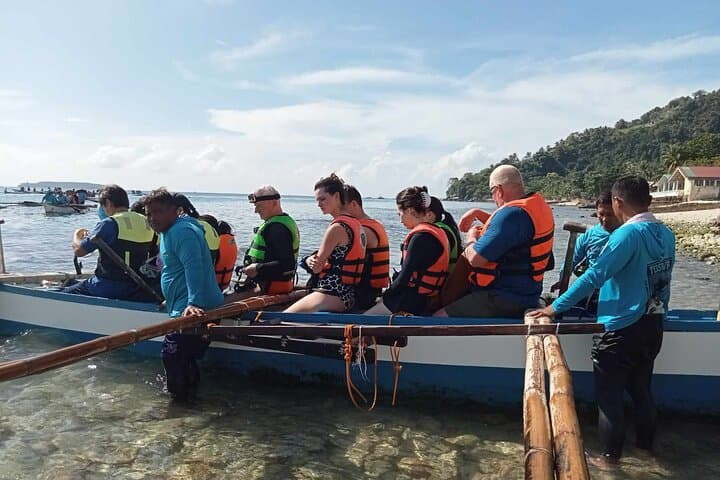 Cebu Whale Shark Watching & Sumilon Sandbar Day Trip — Oslob Marine Adventure photo 4