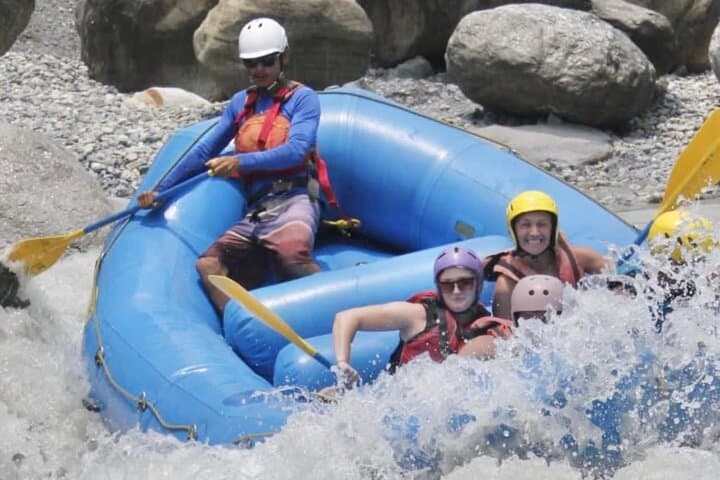 Seti River Half-Day Rafting from Pokhara: Rapids, Gorges & Easy Transfers photo 4