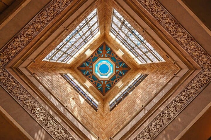Private Transfer to Ibn Battuta Mall — Seamless Chauffeured Visits in Dubai photo 3