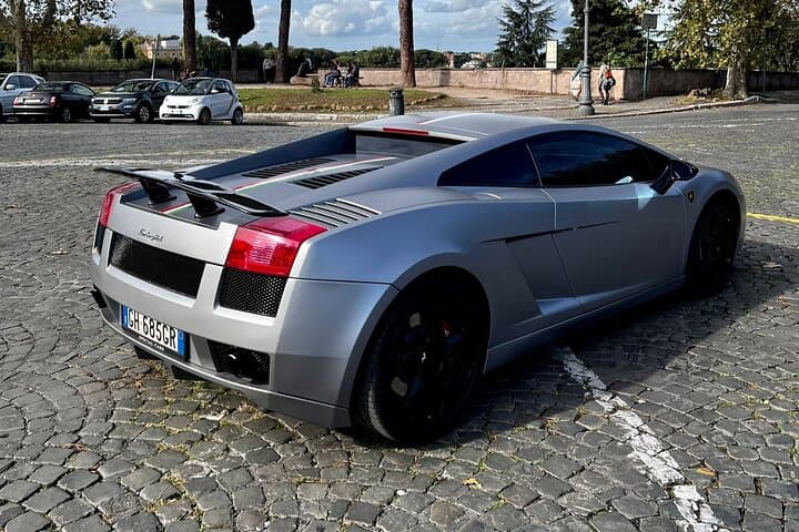 Rome Lamborghini Driving Experience: Supercar Tour from the Vatican to Janiculum photo 5
