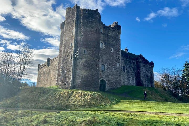 Outlander Tour from Glasgow: A Private Day Trip to Doune, Linlithgow, Blackness & Lallybroch photo 2