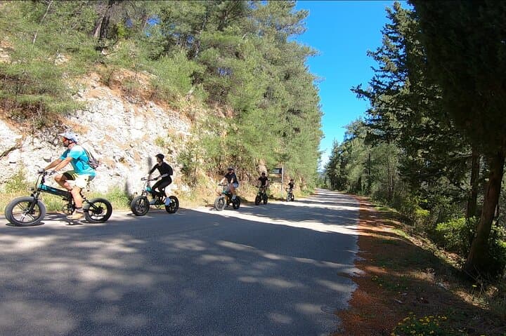 Lefkada Mountain E‑Fat Bike Tour — Karya Plateau Ride & Tasting photo 2