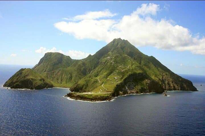 Saba Day Trip from St Maarten — Mt. Scenery Hike, Fort Bay & Island Taxi Tour photo 4