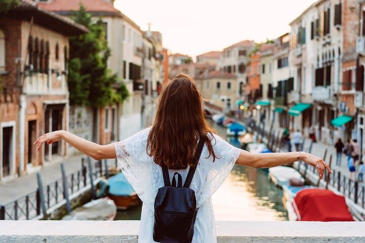 Venice in One Day: WOW Tour — Walk San Marco, Murano & Burano with Lunch photo 1