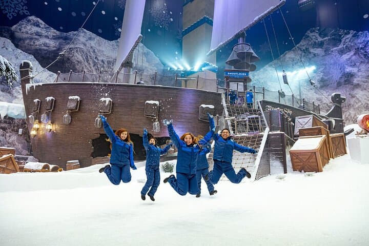 Snow Park Abu Dhabi: Indoor Winter Adventure on Yas Island photo 3