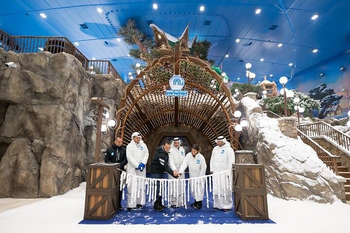 Snow Park Abu Dhabi: Indoor Winter Adventure on Yas Island photo 5