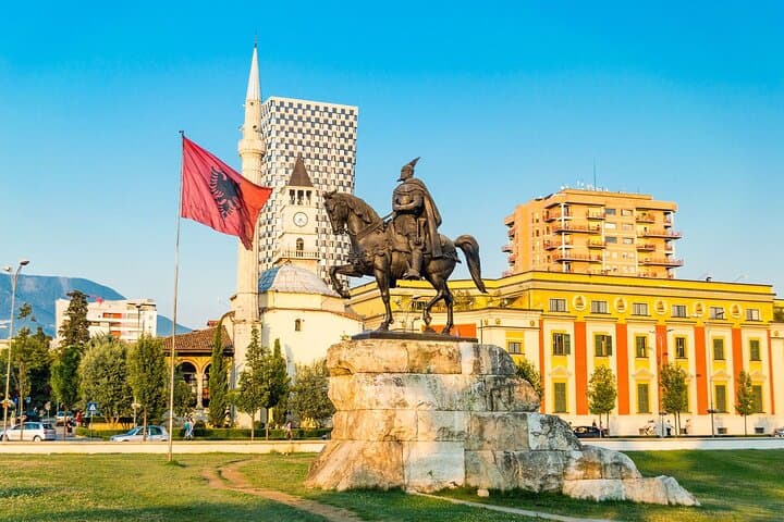 Tirana Bike Tour: Explore the Pyramid, Blloku & Artificial Lake in 2–3 Hours photo 6