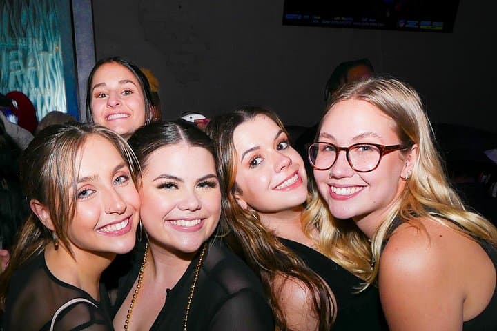 Bourbon Street Bar Crawl — Guided New Orleans Pub Tour with Shots & Souvenir Cup photo 3