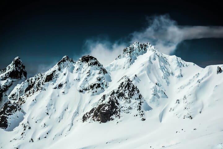 Northern Explorer to Tongariro: Train Ride, Snowshoeing & Alpine Overnight photo 4