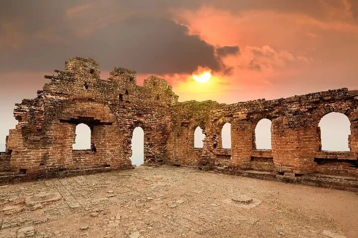 Jinshanling Great Wall Private Driving Tour from Beijing — 10-Mile Hike & Historic Watchtowers photo 2