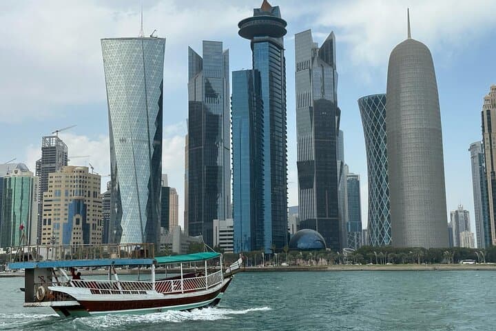 Doha City Tour and Dhow Dhow Cruise — Private 4-Hour Cultural Sightseeing photo 3