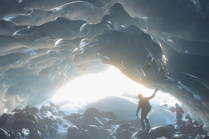 Glacier Hiking in Skaftafell — 4-Hour Ice Cave & Ice Climbing Adventure photo 2