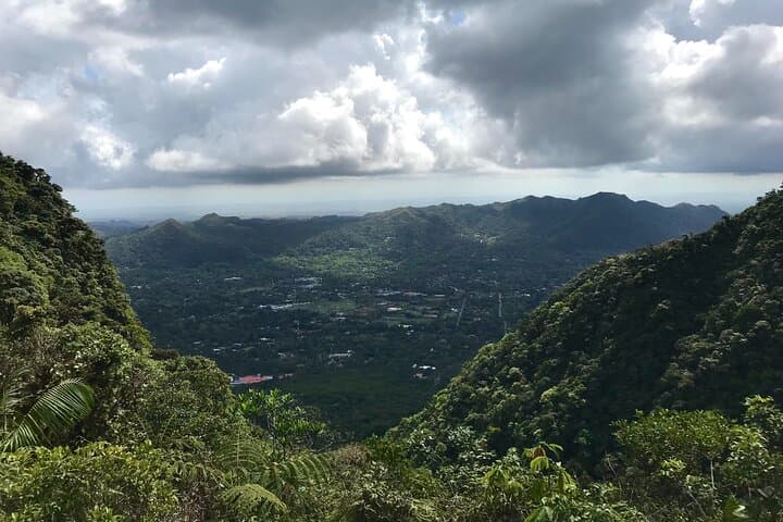 Cerro Gaital Caldera Route Hike: Private 3km Rainforest Trek with Panoramic View