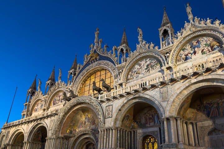 Venice After Dark: Private Ghost Walk and 30-Minute Gondola Ride photo 5